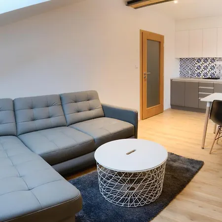 Apartman Na Fare Loucna nad Desnou Exterior photo